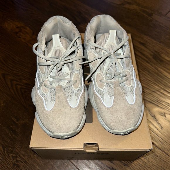 YEEZY 500 SALE - SIZE 7M OR 8.5W - Picture 2 of 4